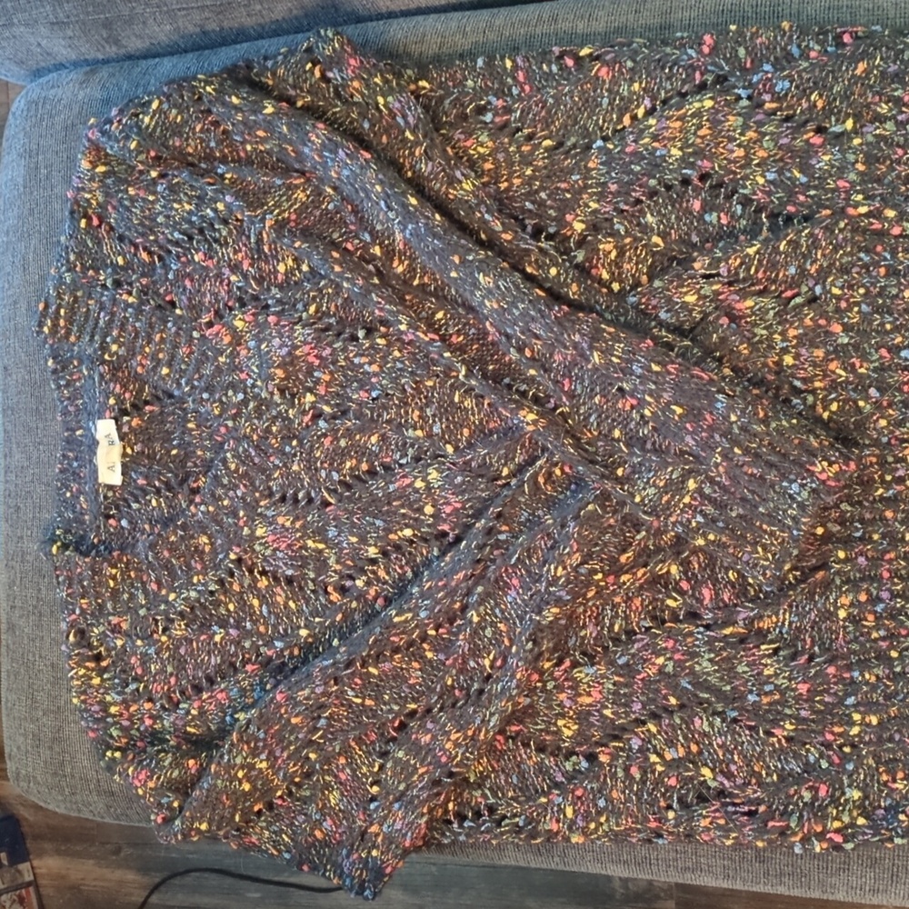 Adora cable knit V neck confetti sweater